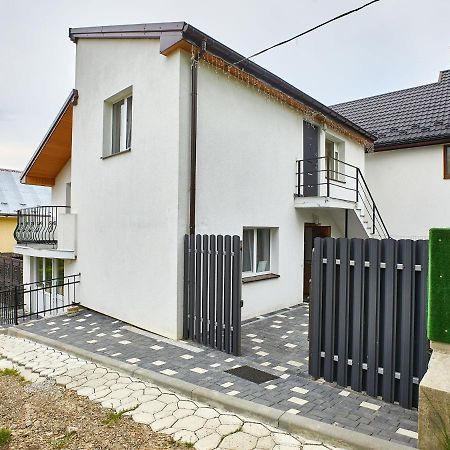Private Apartments トラスコヴェッツ エクステリア 写真